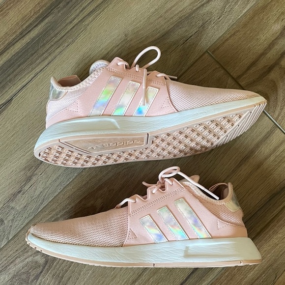 Adidas light pink with iridescent stripes athletic shoes sneakers size 6.5 - Picture 4 of 7
